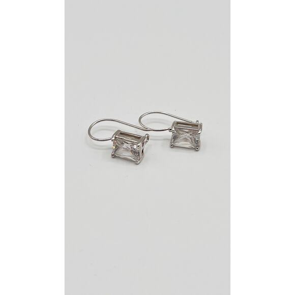 sterling silver MARKED ATI 925 China Clear Colorless Rectangular Accent Dangle - Picture 1 of 4